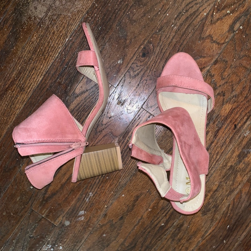 Impressions, never worn heel